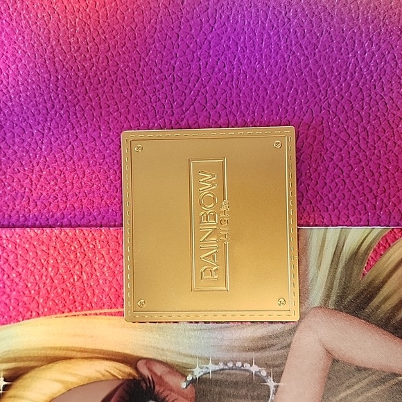 MAG Rainbow High Doll "PARIS HILTON" Fashion Doll Art Box Design Display Case - Picture 16 of 16